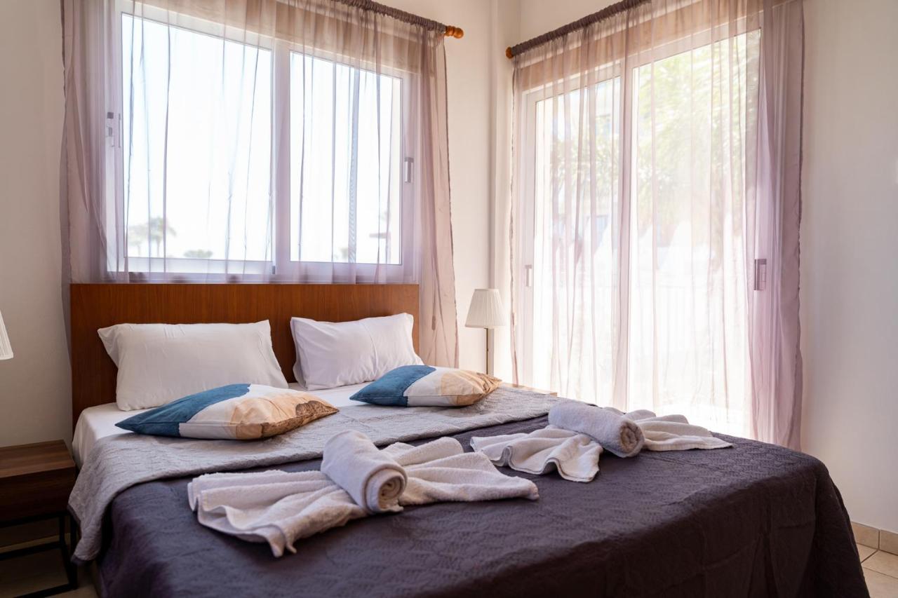 Konnos Villa Ekaterina Protaras Buitenkant foto